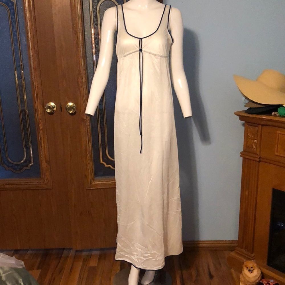 Vintage Gossard Artemis Night Gown